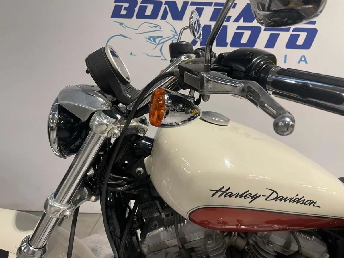 Harley-Davidson 883 Low (2008 - 12) - XL 883L (16)