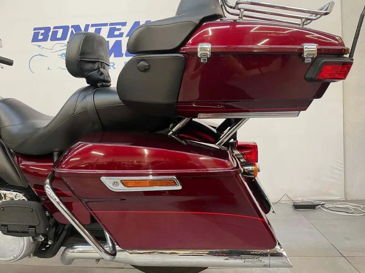 Harley-Davidson 114 Electra Glide Ultra Limited (2019) - FLHTK (3)