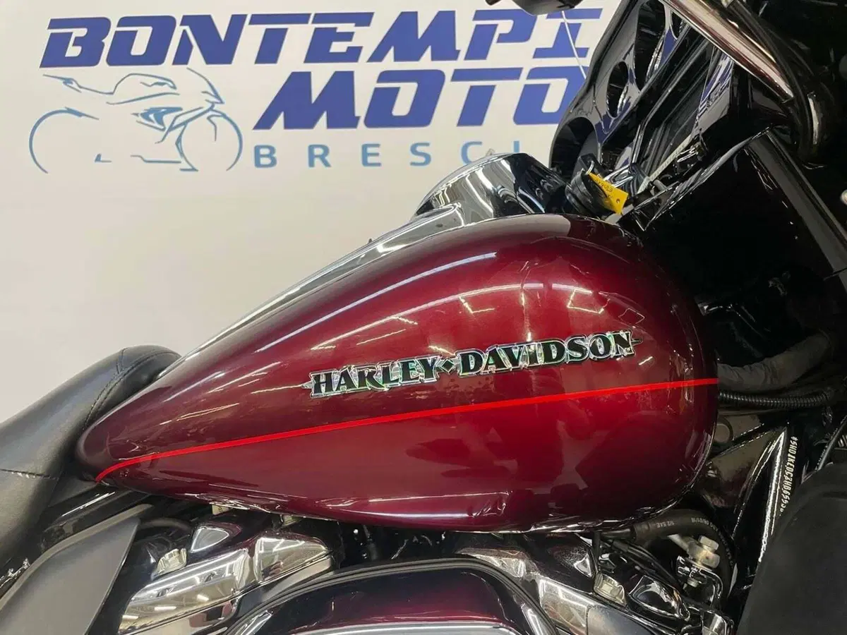 Harley-Davidson 114 Electra Glide Ultra Limited (2019) - FLHTK (14)