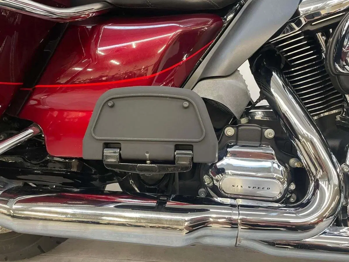 Harley-Davidson 114 Electra Glide Ultra Limited (2019) - FLHTK (15)