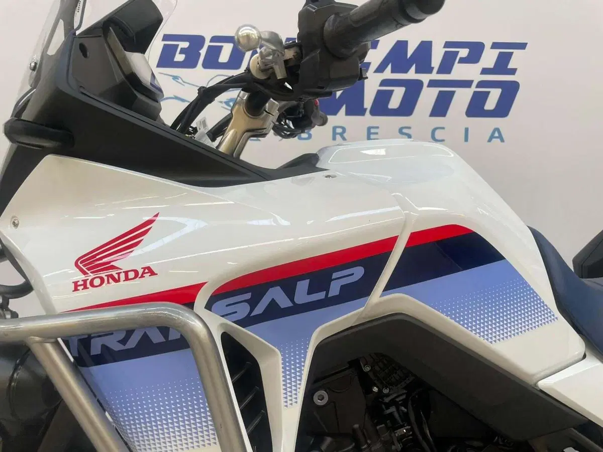 Honda Transalp XL750 Travel Edition (2023 - 24) (8)