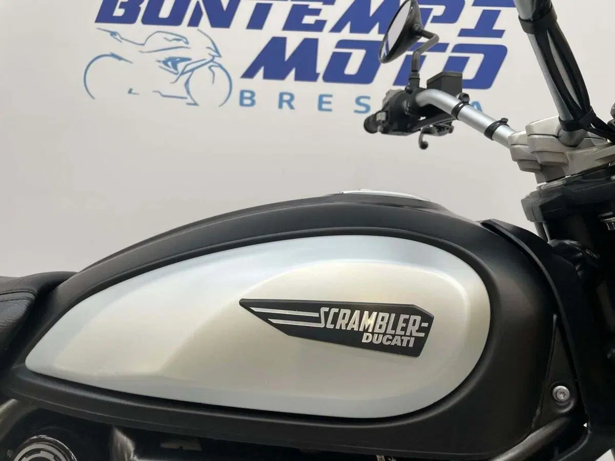 Ducati Scrambler 800 Icon Dark (2020) (4)