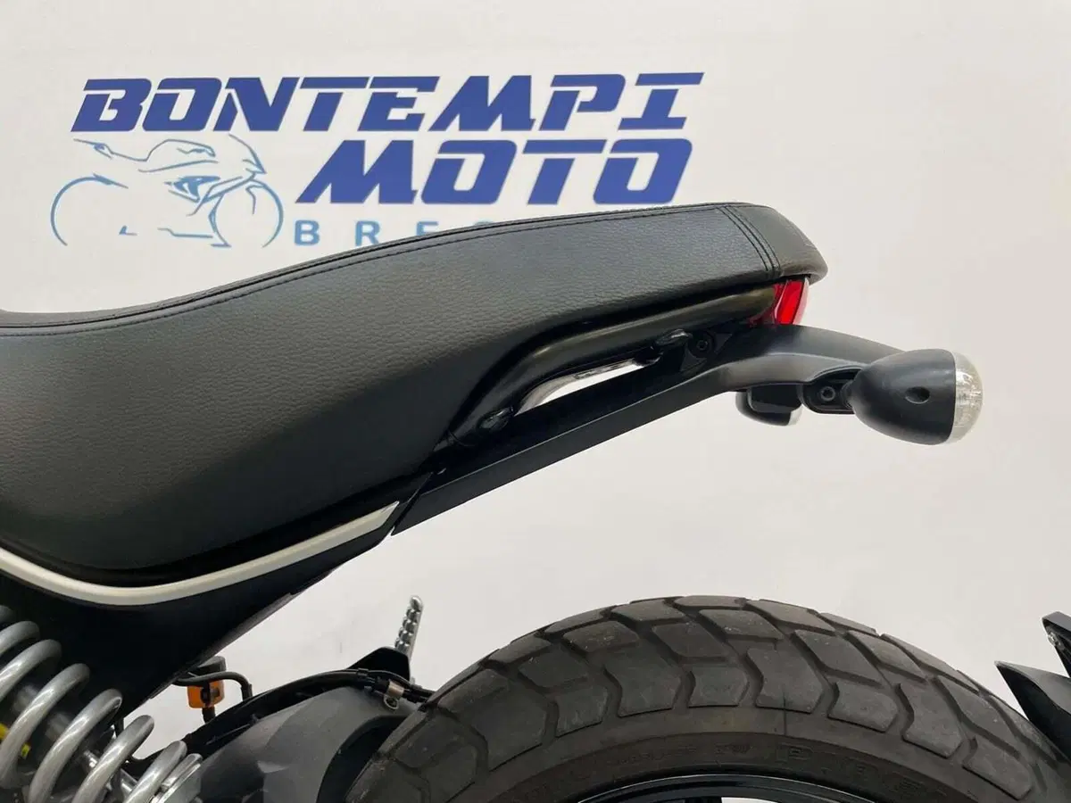 Ducati Scrambler 800 Icon Dark (2020) (14)