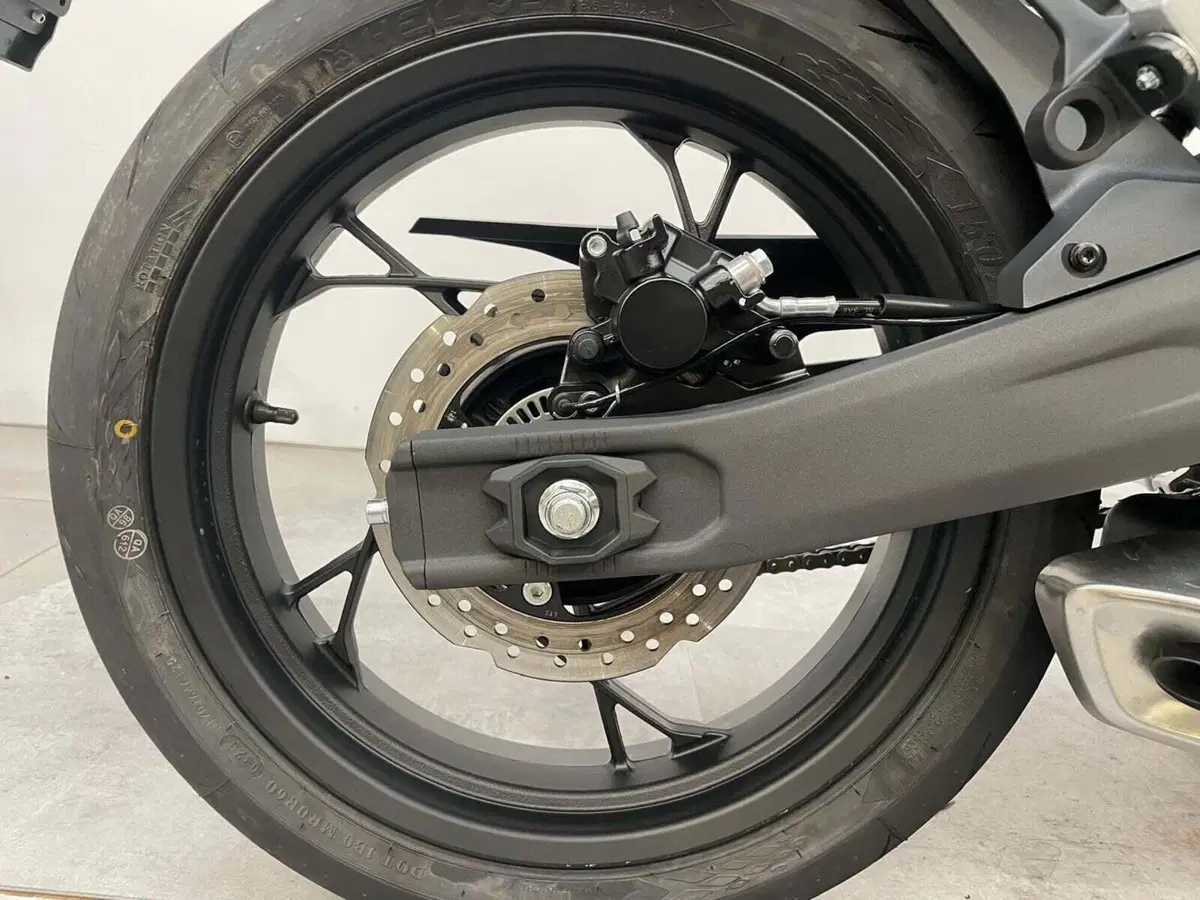 Voge Brivido 125S (2026) (12)