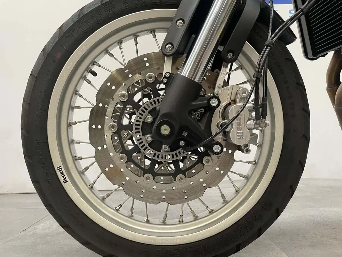 Benelli Leoncino 500 Trail (2021 - 26) (9)