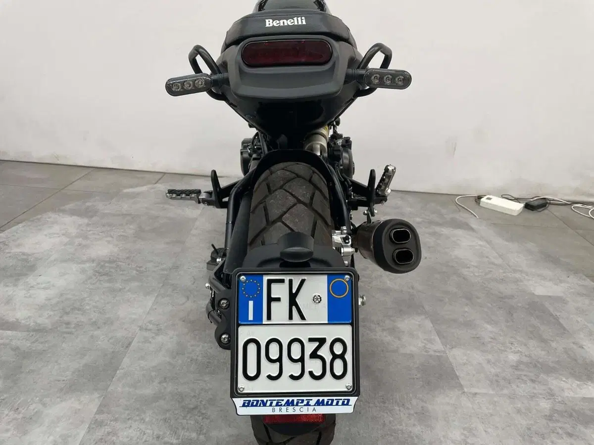 Benelli Leoncino 500 Trail (2021 - 26) (15)