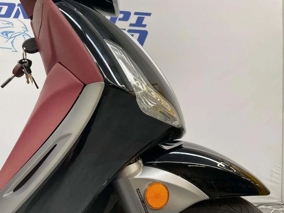 Piaggio Beverly 350 ABS (2016 - 20) (16)