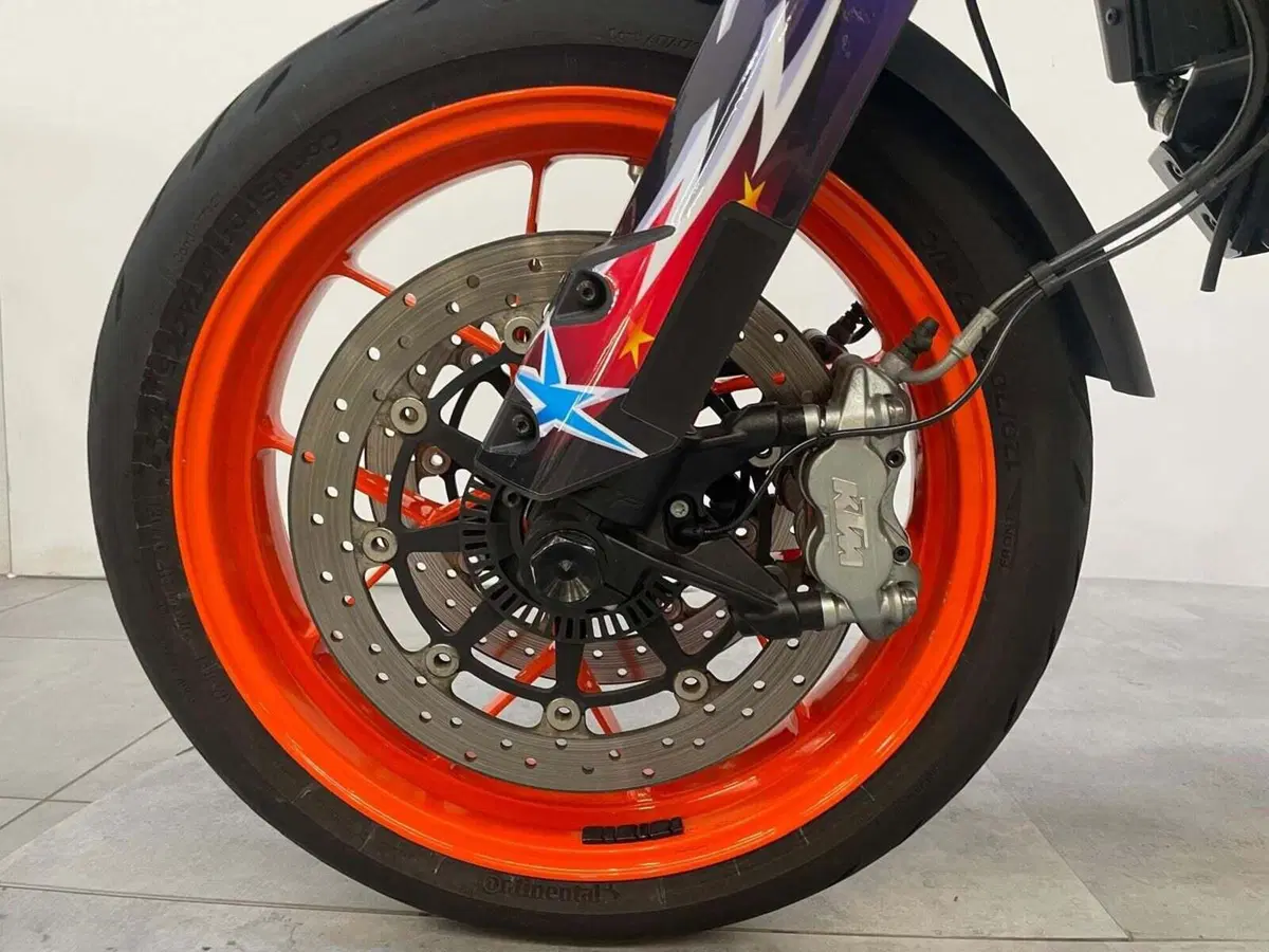 KTM 890 SMT (2023 - 25) (12)