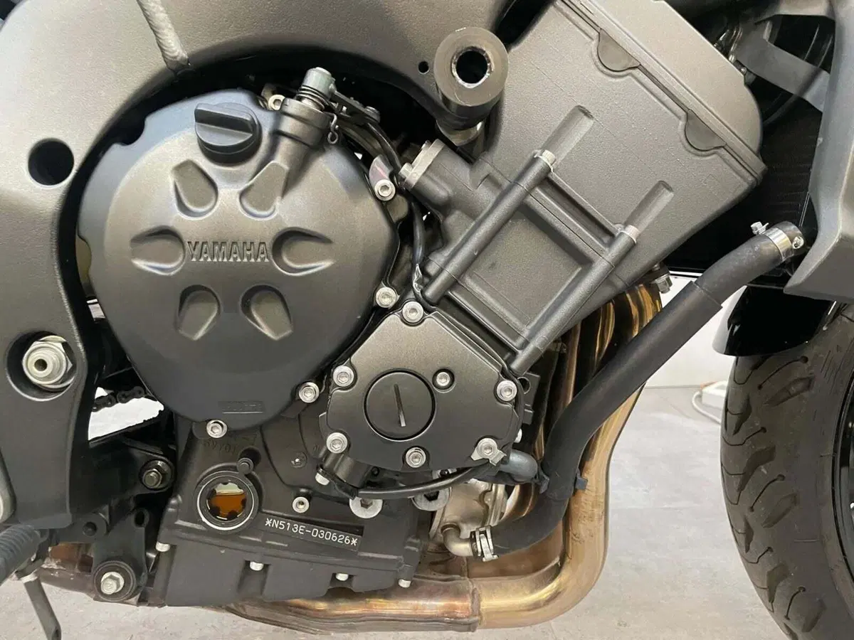 Yamaha FZ1 (2006 - 16) (11)