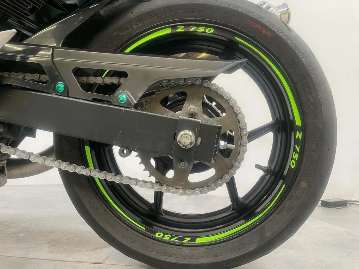 Kawasaki Z 750 (2003 - 06) (3)