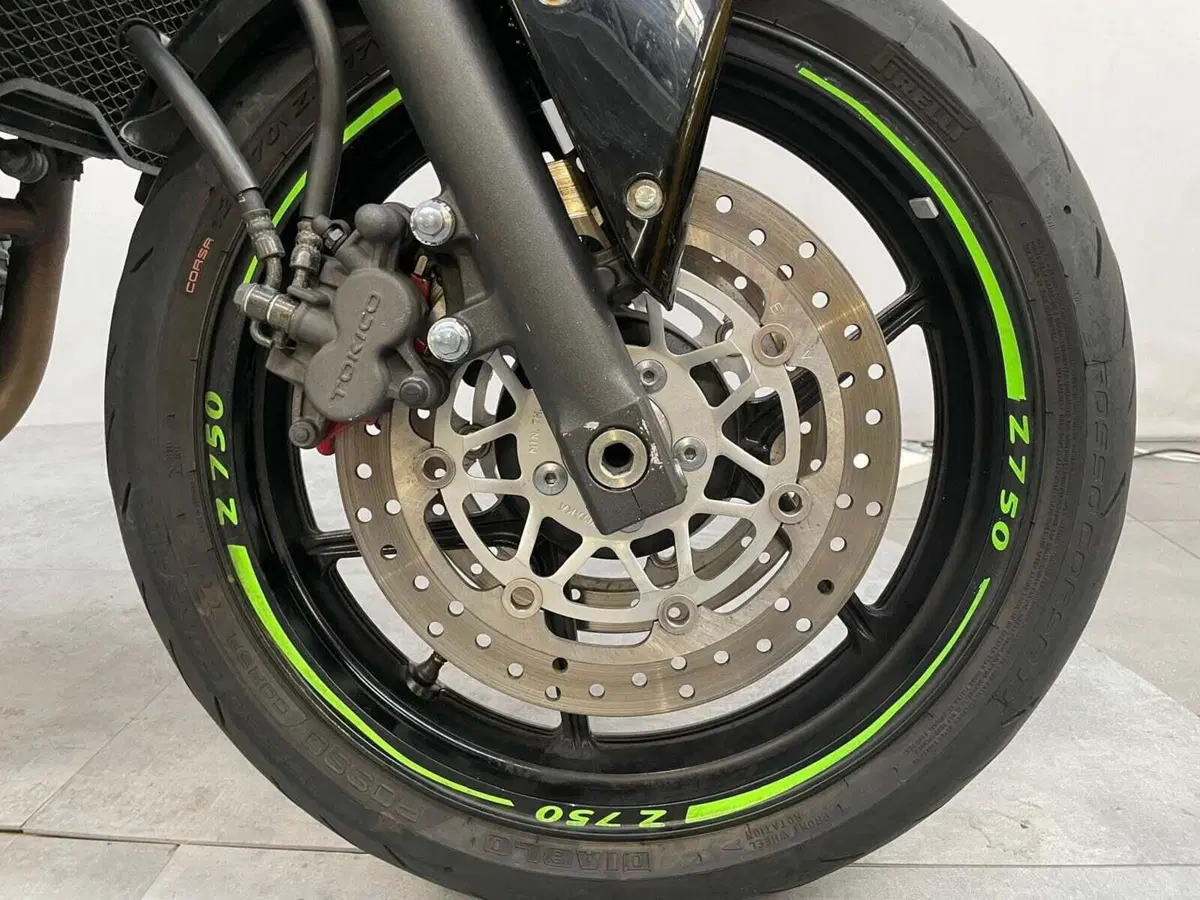 Kawasaki Z 750 (2003 - 06) (9)