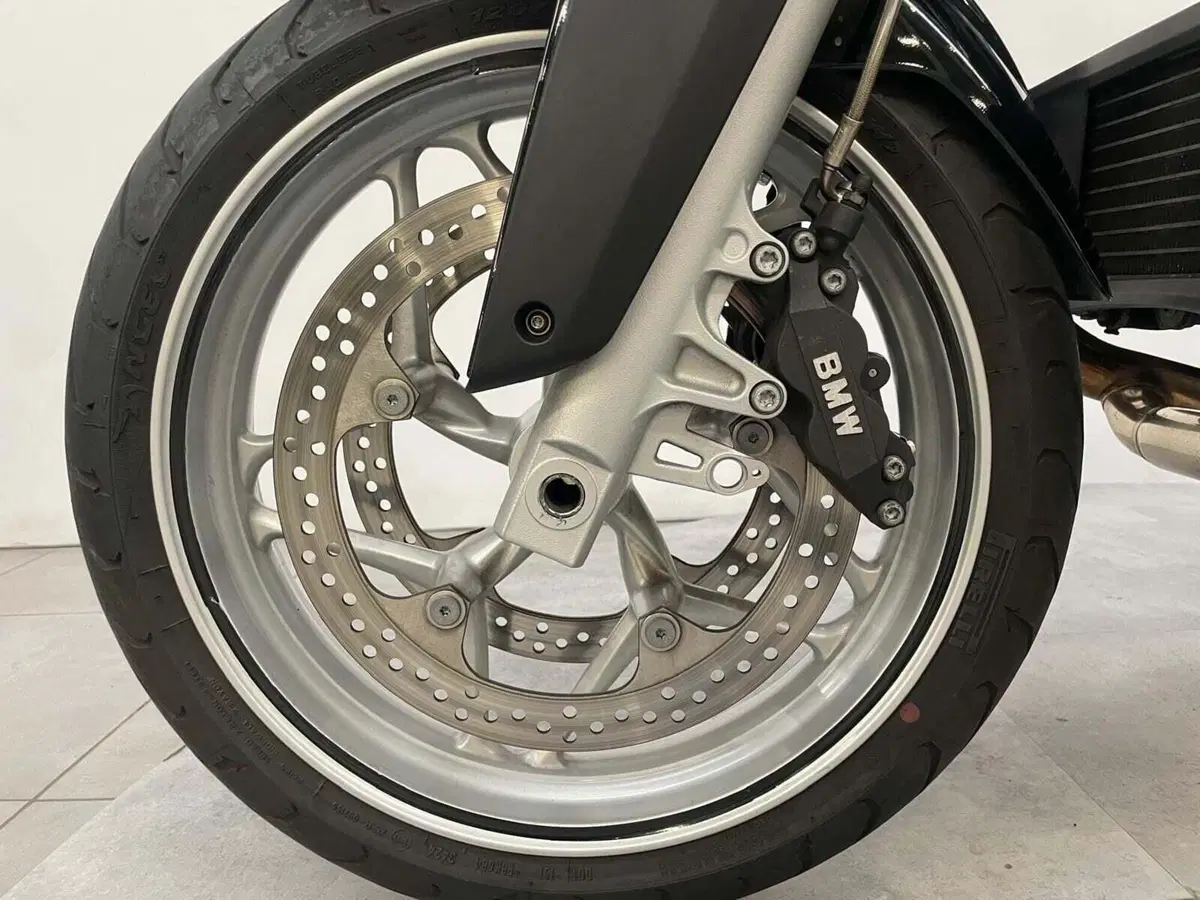 Bmw R 1200 R (2006 - 11) (4)