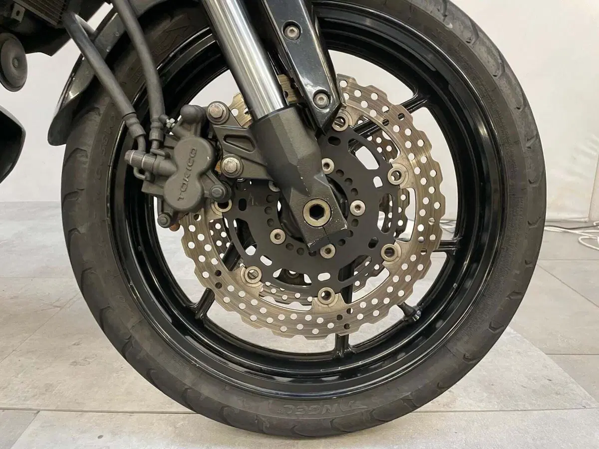 Kawasaki Versys 650 (2010 - 13) (4)