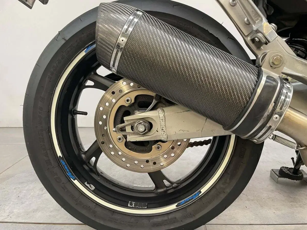 Honda Hornet 600 (2007 - 10) (9)