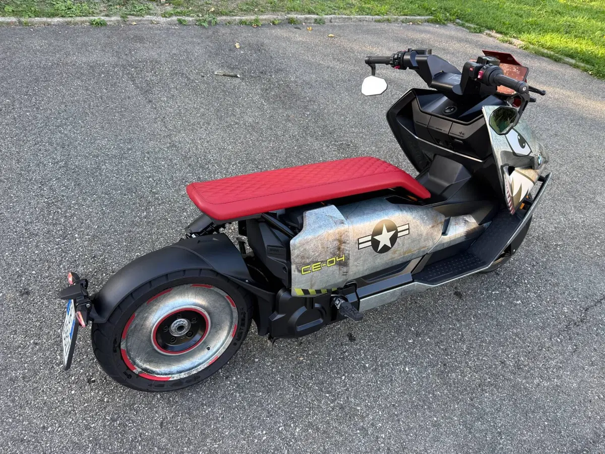 Bmw CE 04 (2021 - 25) (5)