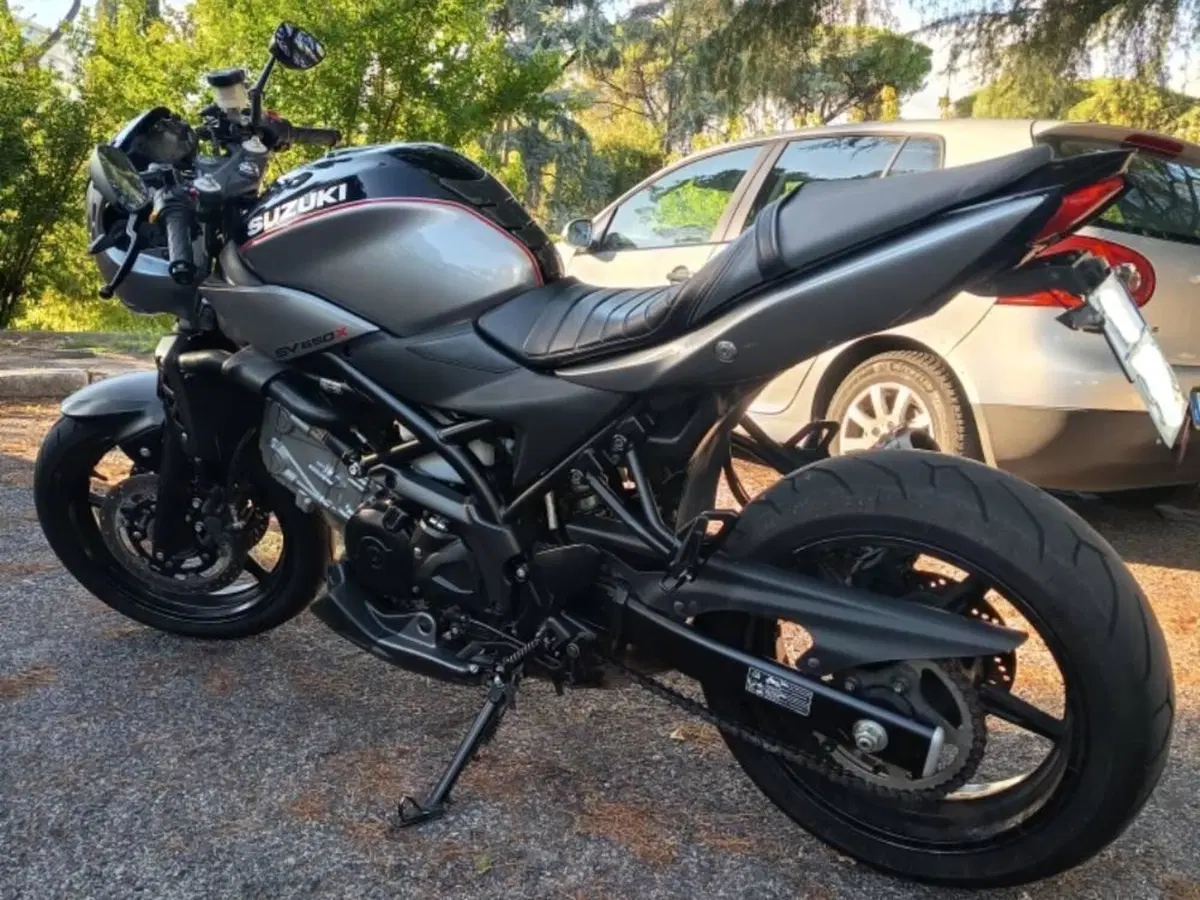 Suzuki SV 650 X (2018 - 20) (4)