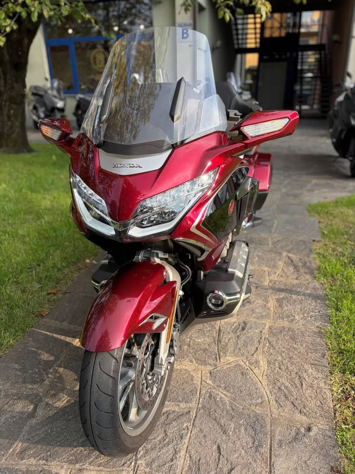 Honda GL 1800 Gold Wing Tour DTC (2018 - 20) (3)