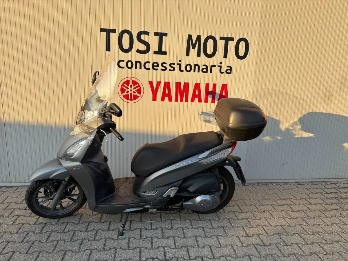 Kymco People 300i GT (2010 - 17) (2)