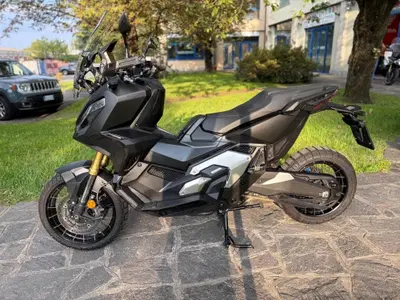 Honda X-ADV 750 DCT (2021 - 24) usata