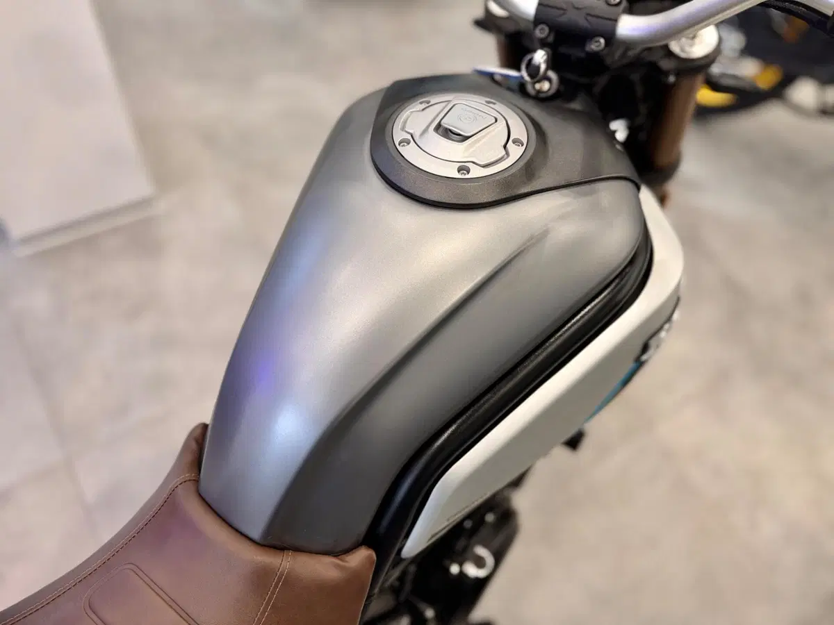 CFMOTO 700CL-X Heritage (2021 - 26) (9)