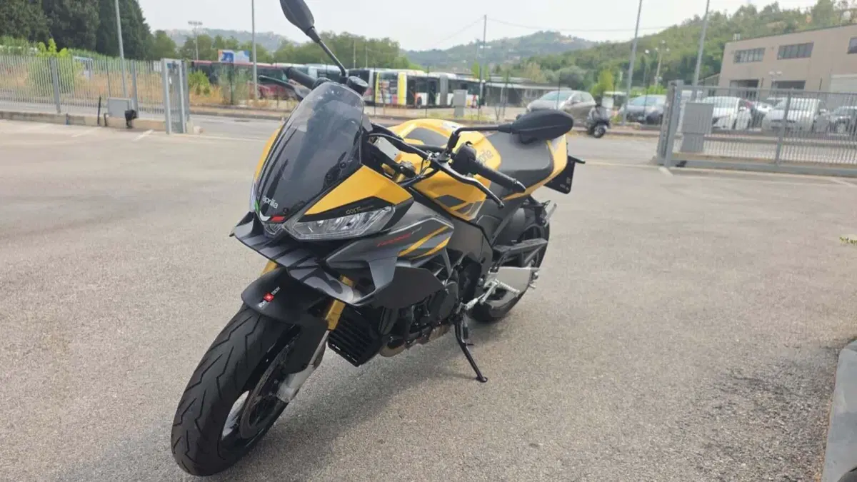 Aprilia Tuono V4 (2025 - 26) (3)