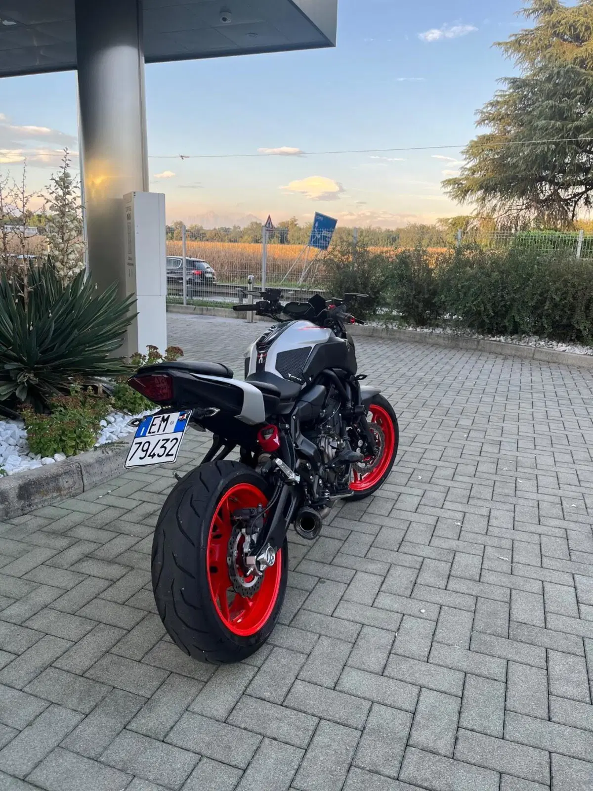 Yamaha MT-07 (2018 - 20) (2)