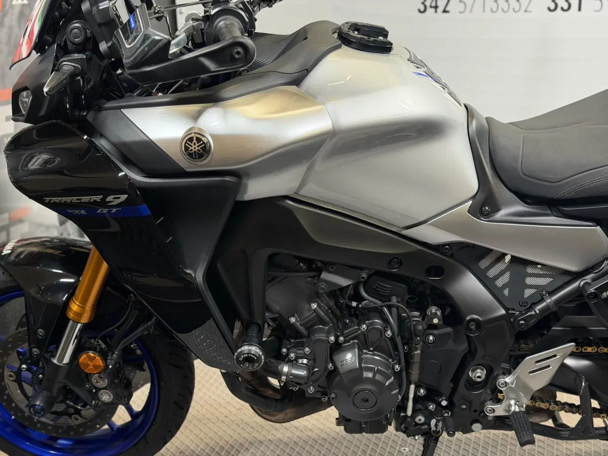 Yamaha Tracer 9 GT (2021 - 24) (9)