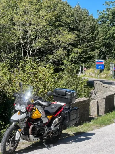 Moto Guzzi V85 TT Evocative Graphics (2019 - 20) usata