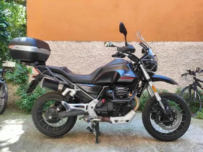 Moto Guzzi V85 TT (2021 - 23) usata