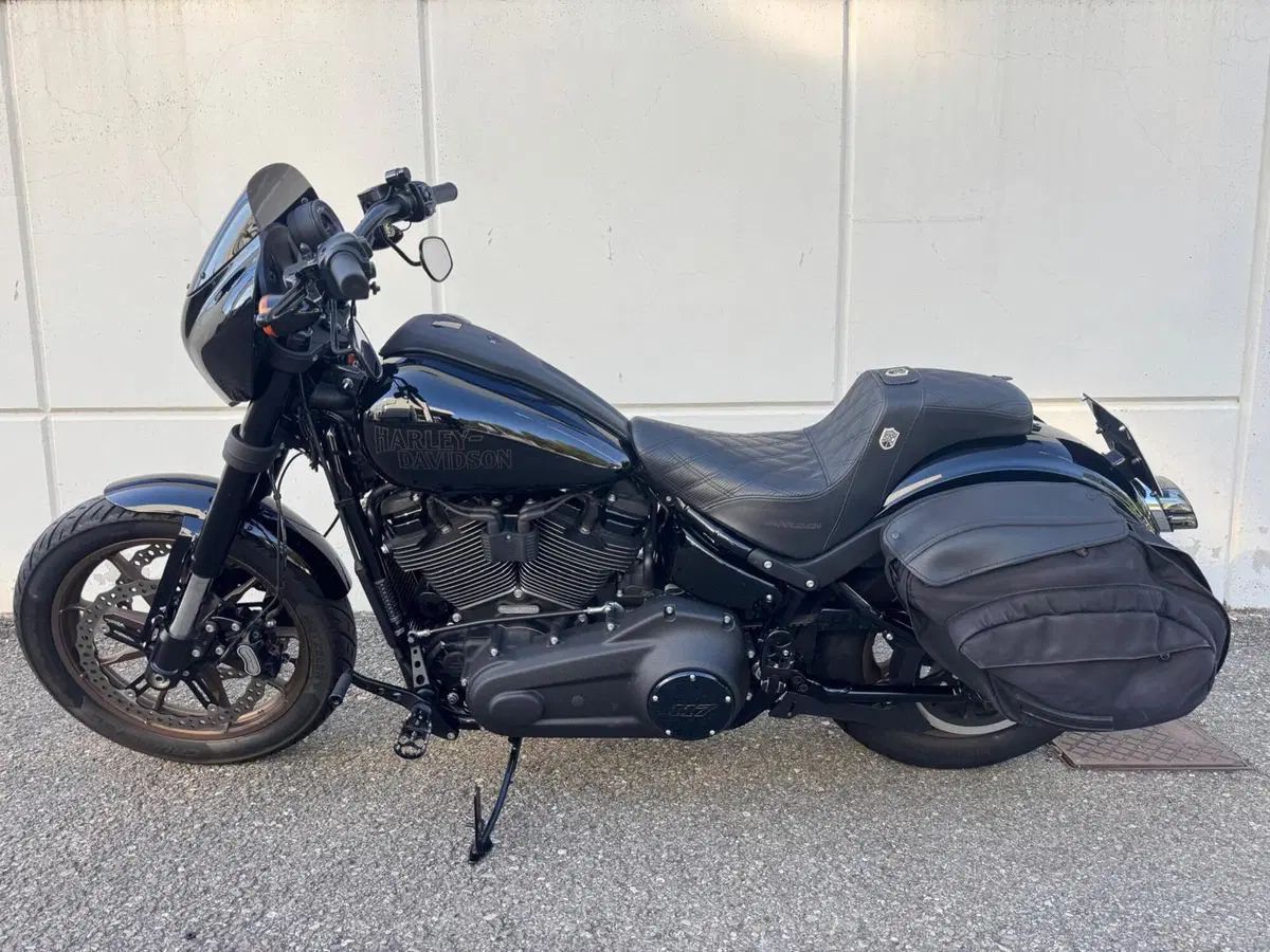 Harley-Davidson Low Rider S (2022 - 24) (2)
