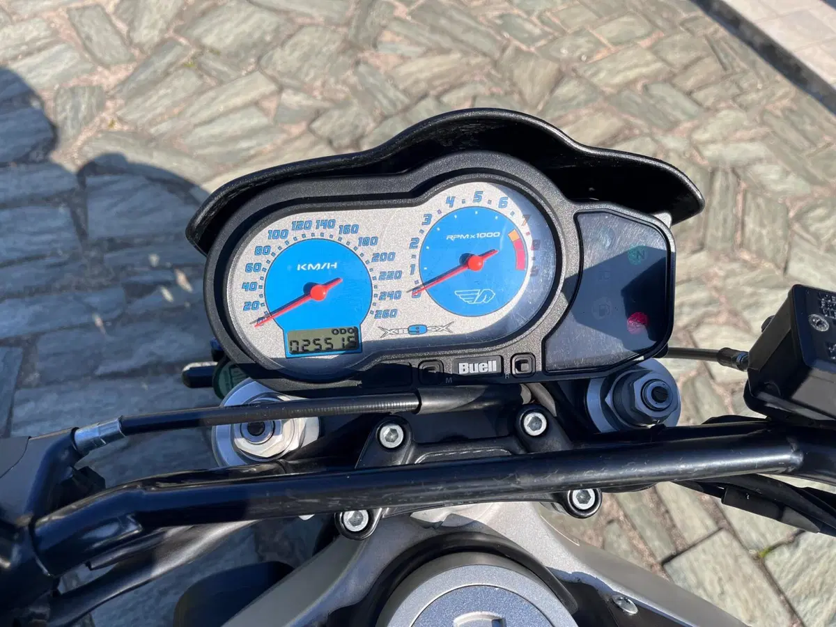 Buell Lightning CityX XB9 SX (2005 - 09) (6)