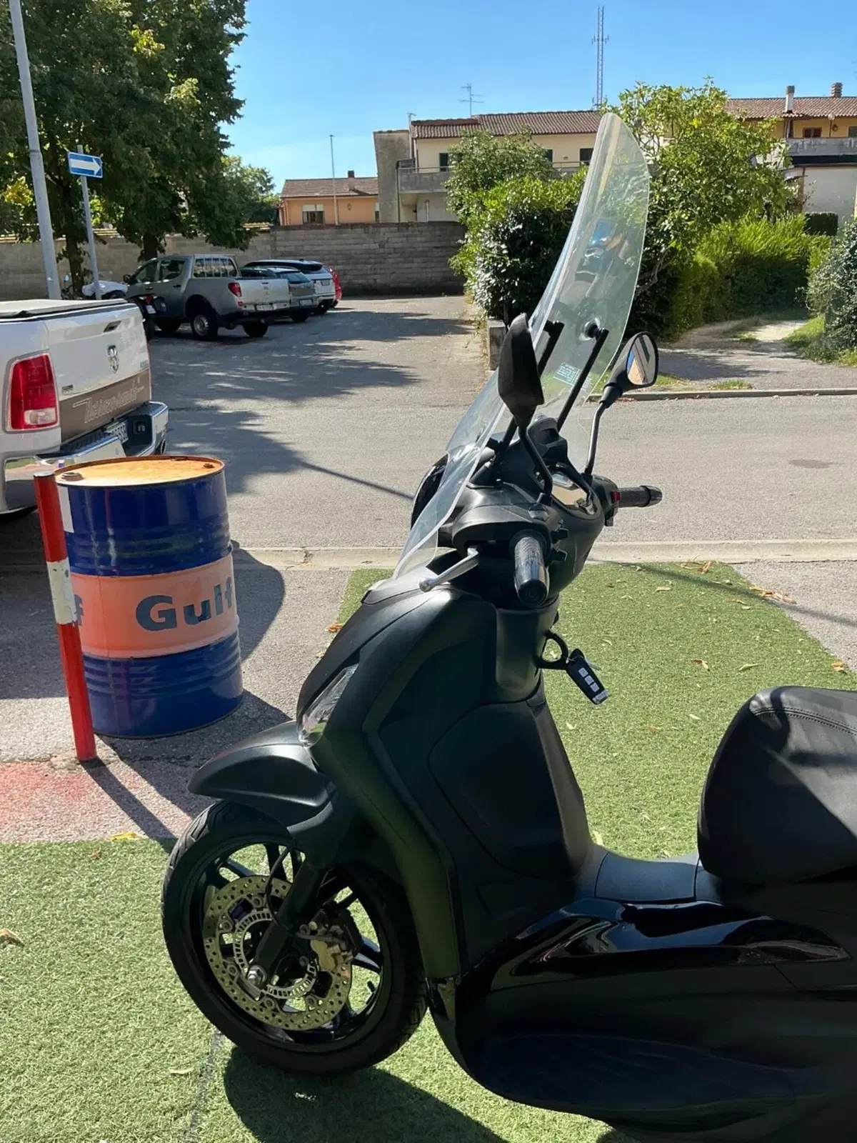 Piaggio Beverly 300 S ABS-ASR (2021 - 25) (13)