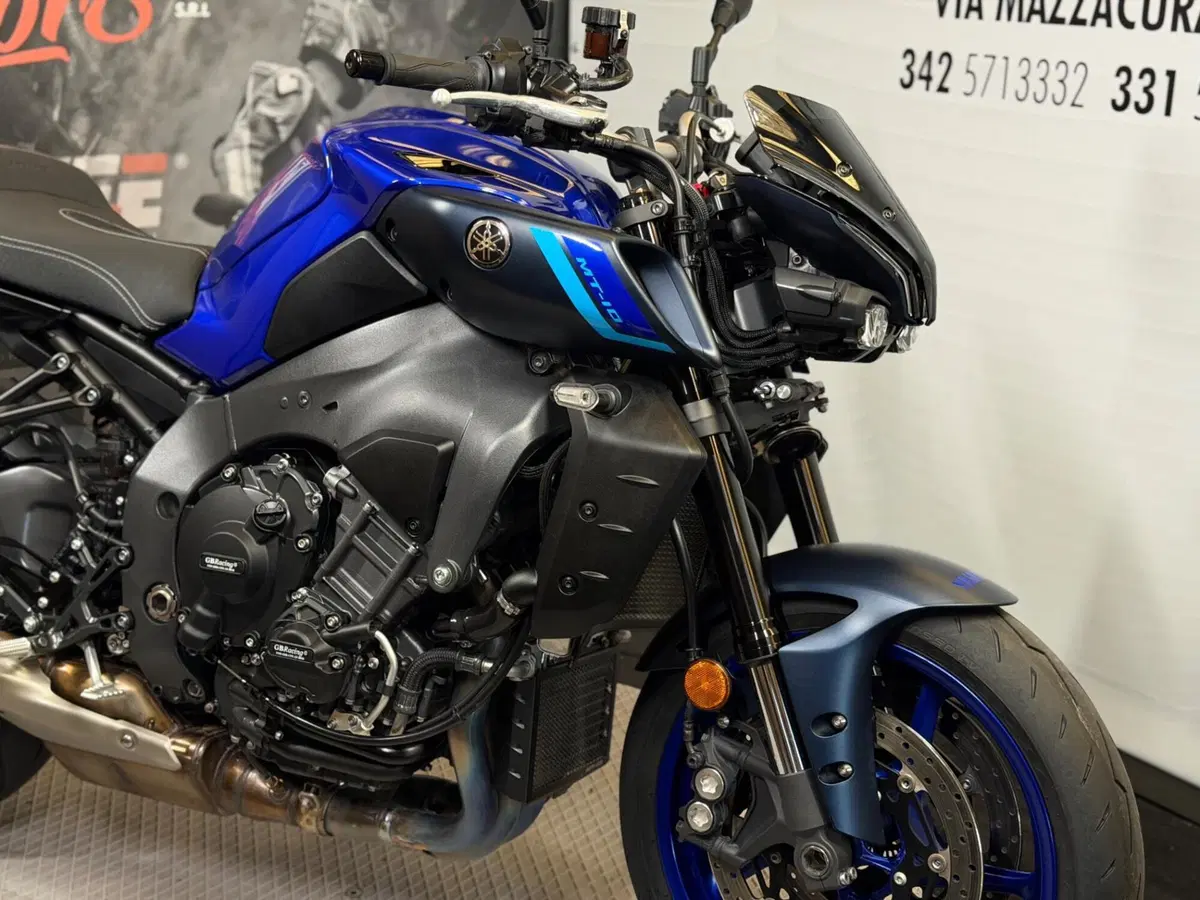 Yamaha MT-10 (2022 - 26) (2)