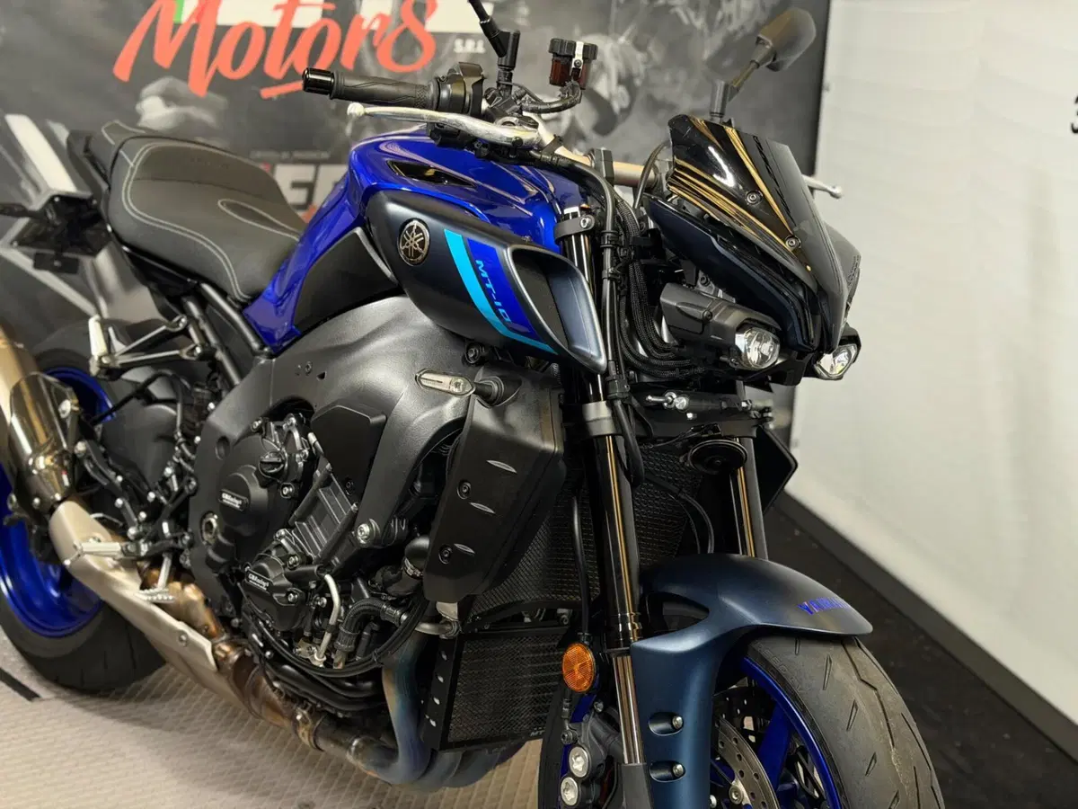 Yamaha MT-10 (2022 - 26) (5)