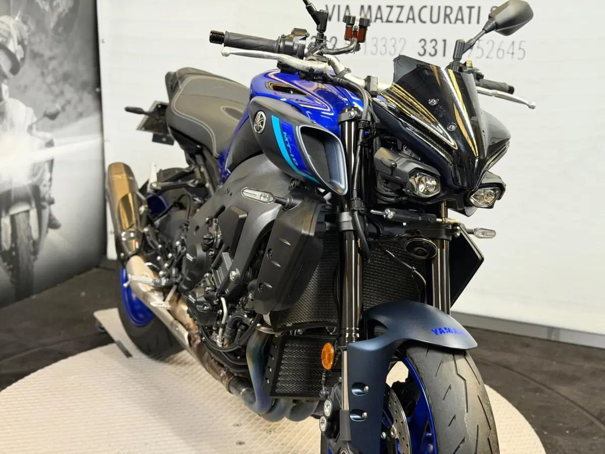 Yamaha MT-10 (2022 - 26) (8)