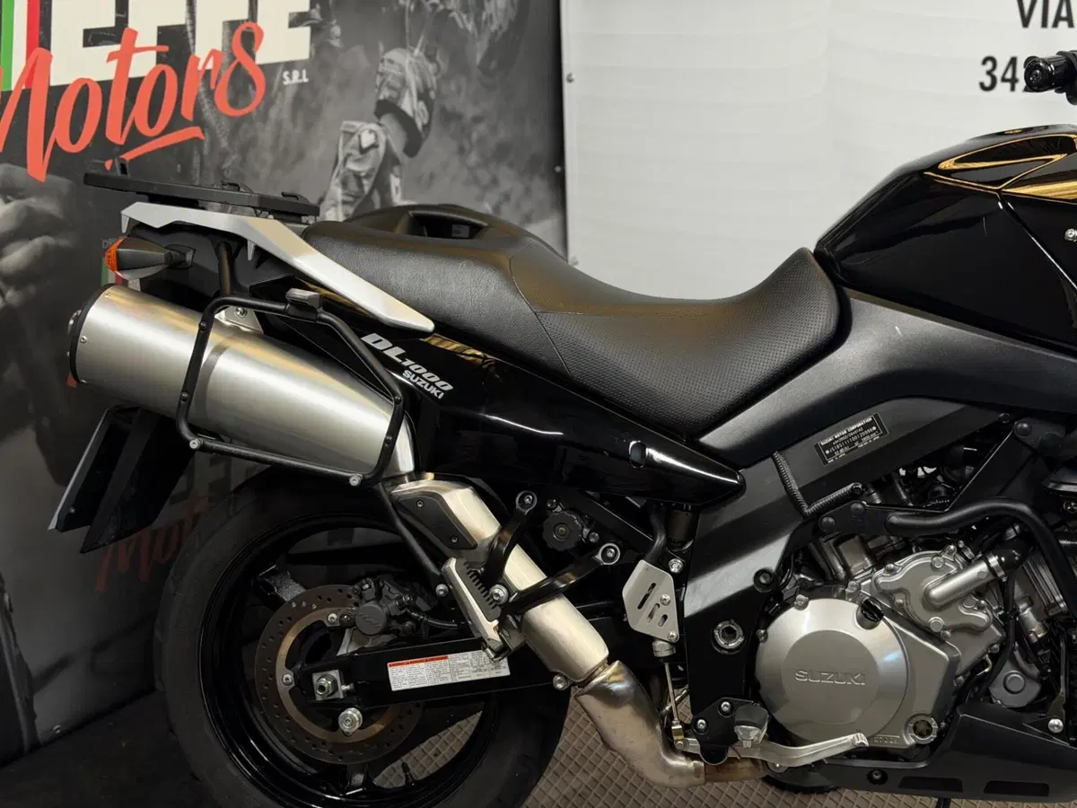 Suzuki V-Strom 1000 (2006 - 16) (2)