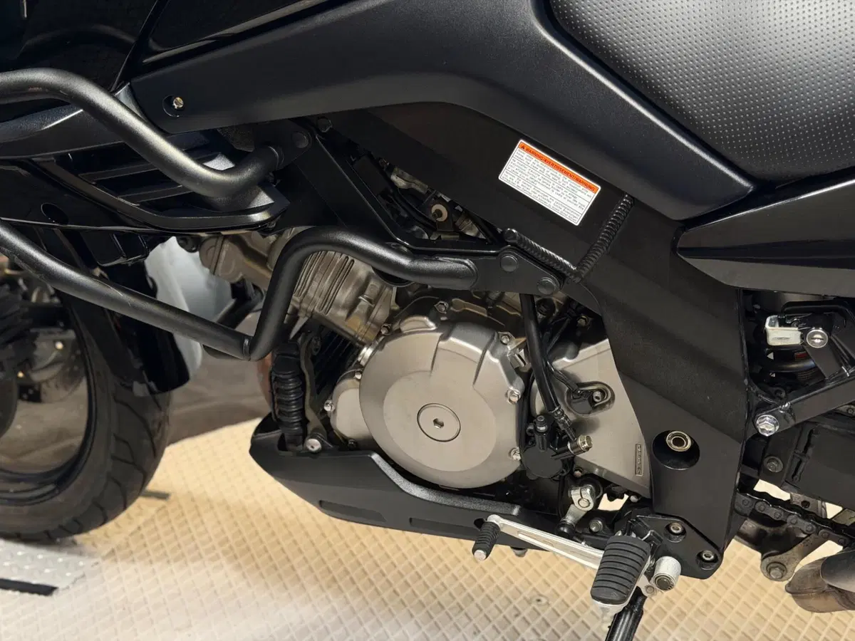 Suzuki V-Strom 1000 (2006 - 16) (11)