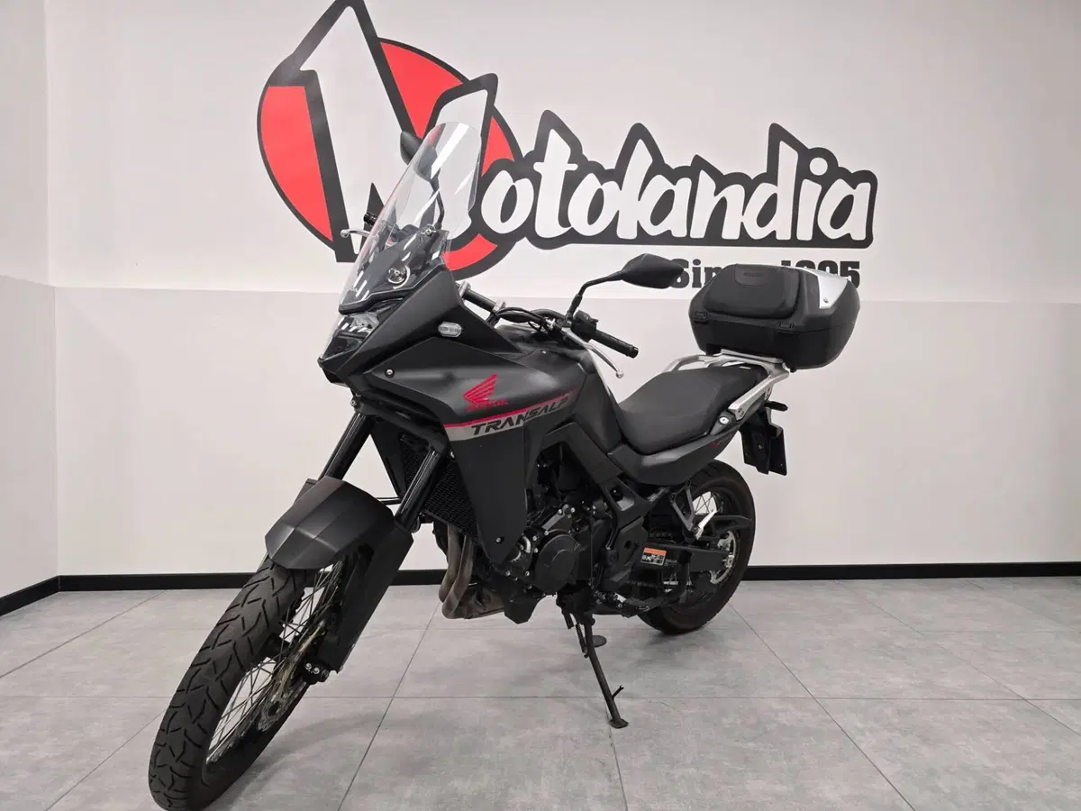 Honda Transalp XL750 Urban (2023 - 24) (2)