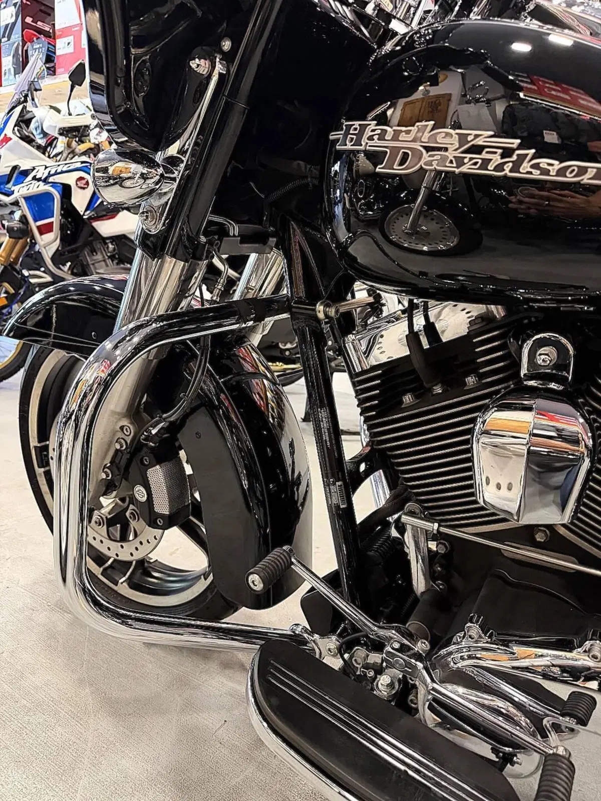 Harley-Davidson 1690 Street Glide Special (2014 - 16) - FLHX (14)