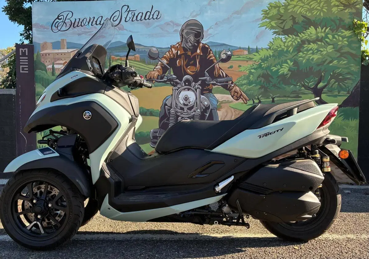Yamaha Tricity 300 Airbag (2027)