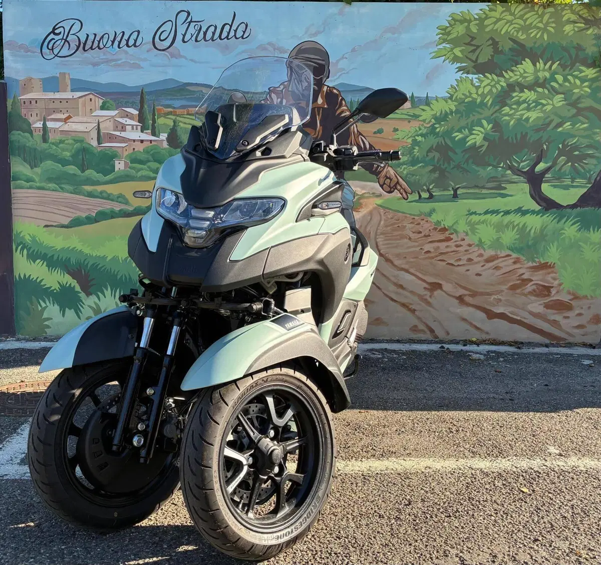 Yamaha Tricity 300 Airbag (2027) (2)