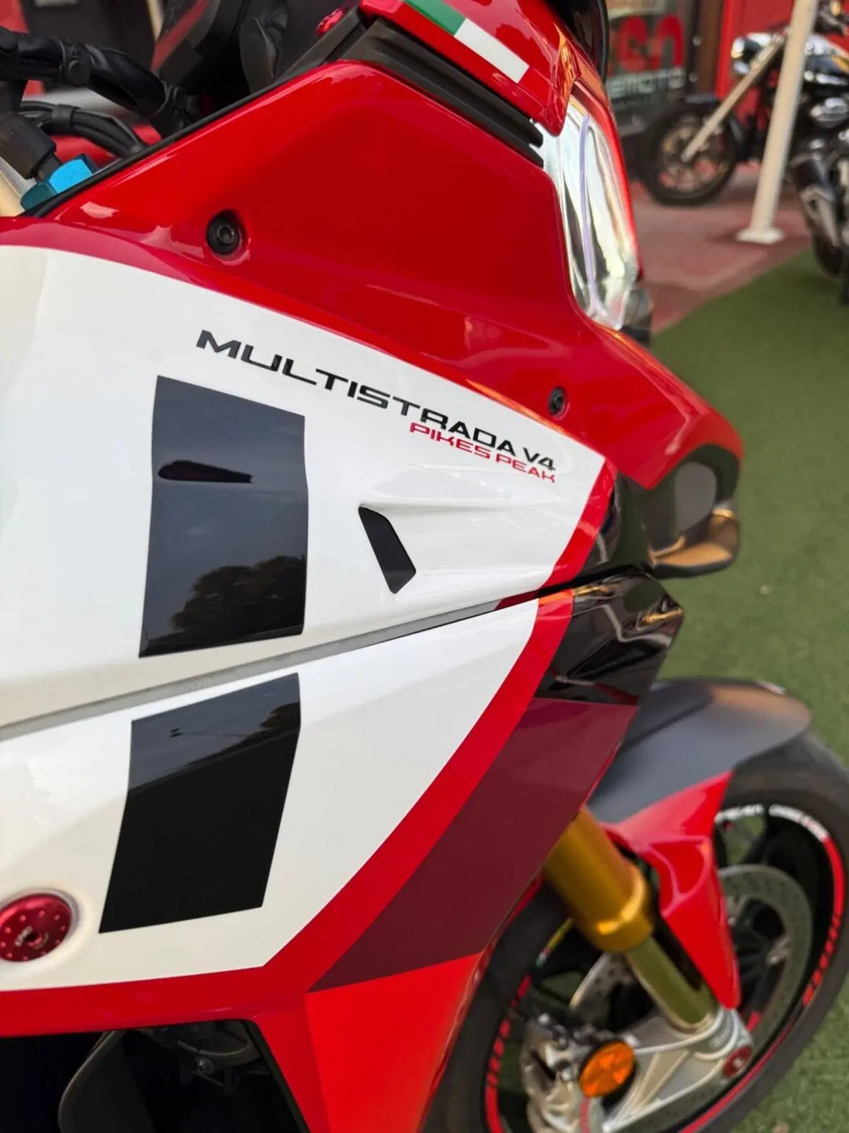 Ducati Multistrada V4 Pikes Peak (2021 - 24) (10)