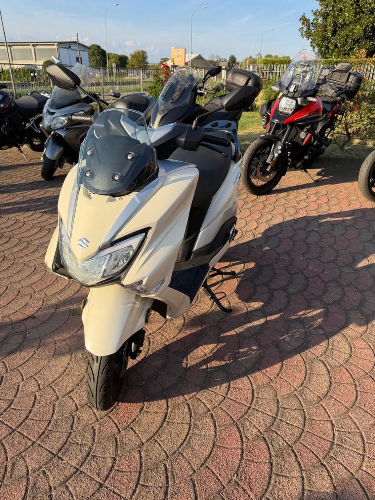 Suzuki Burgman Street 125 Executive (2023 - 26) (3)