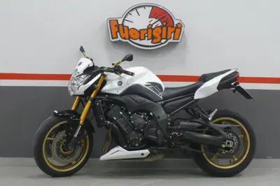 Yamaha FZ8 (2010 - 12) usata