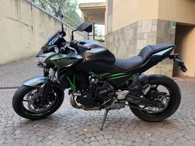 Kawasaki Z 650 Sport (2021 - 24) usata