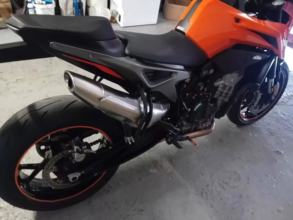 KTM 790 Duke L (2025 - 26)