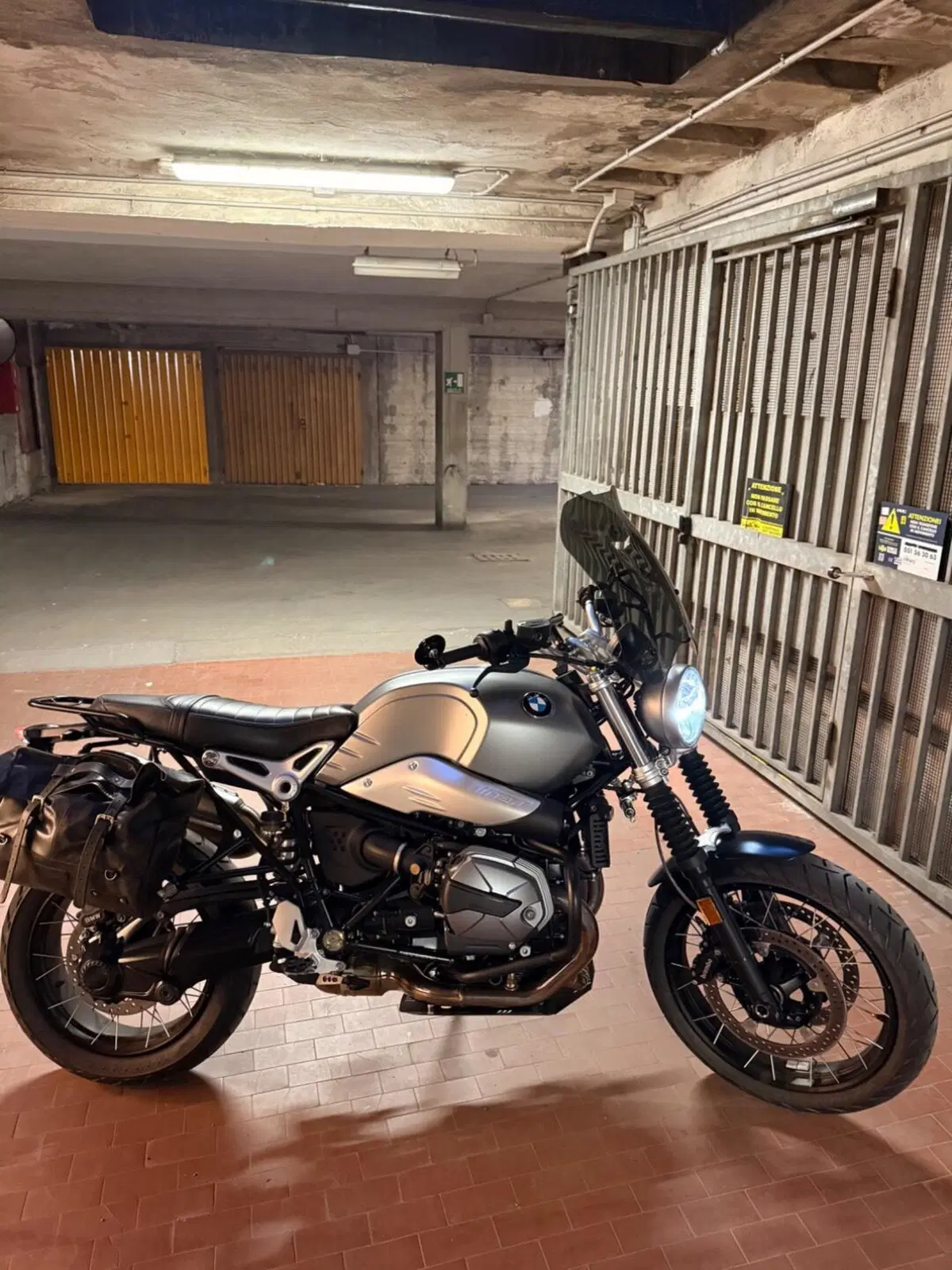 Bmw R nineT Scrambler (2021 - 24)
