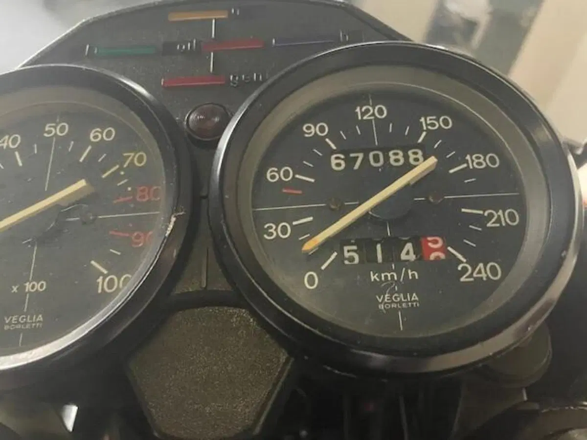 Moto Guzzi Le Mans 850 I (1976 - 77) (5)