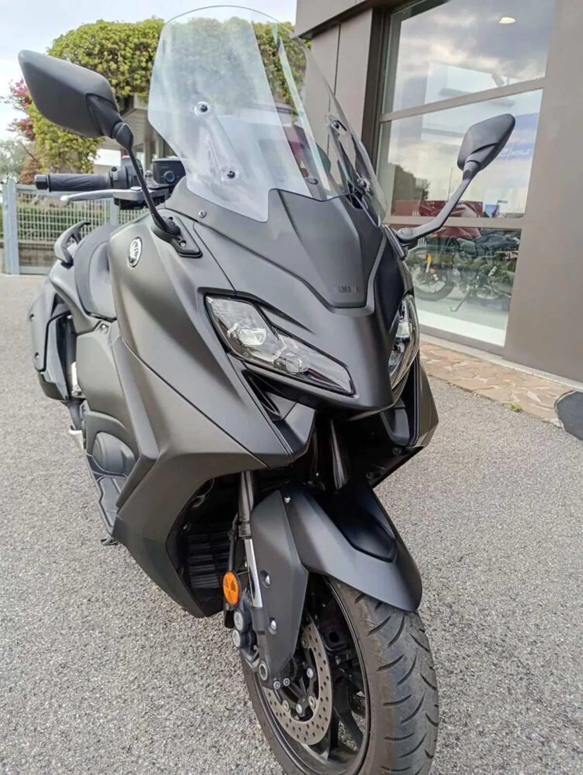 Yamaha T-Max 560 (2022 - 24) (7)