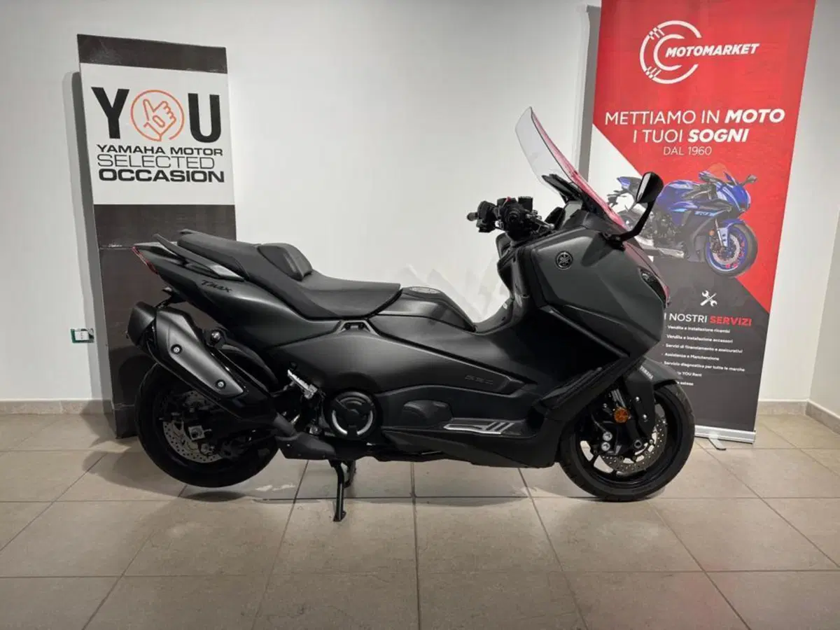 Yamaha T-Max 560 (2025 - 26)